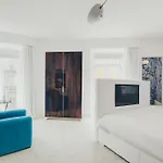 Apartment Deco Gem Bica