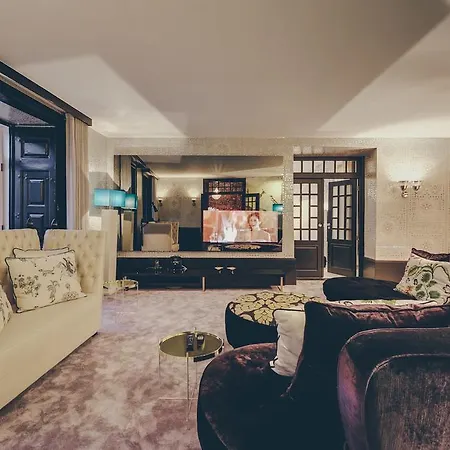 Апартаменты Deco Gem Bica